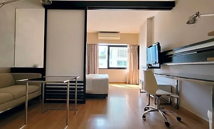 Hotel Twenty Three